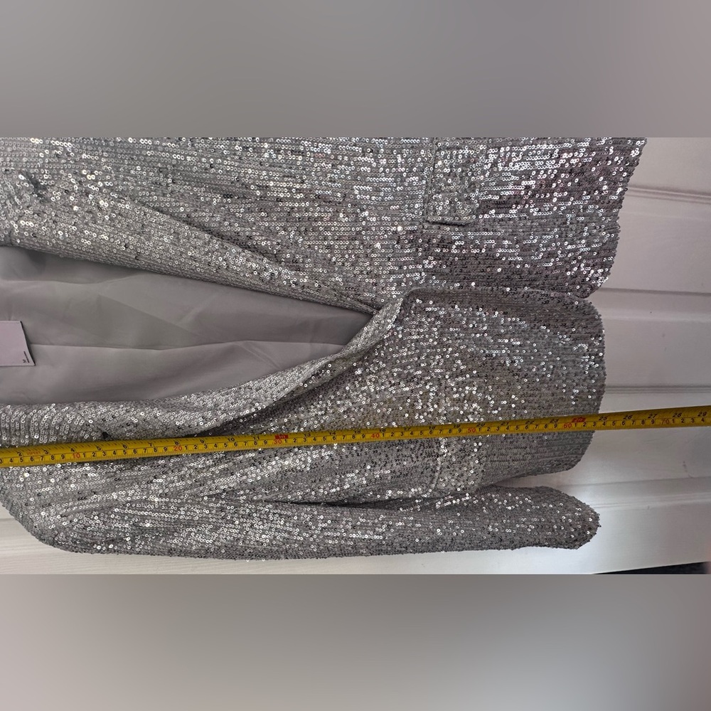 SO Sparkling Silver Sequin Blazer - Picture 9 of 10